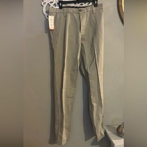 Straight fit Dockers Workday Khaki pants